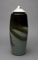 Kurt%20Weiser%2C%20%3Cb%3E%3Ci%3E%20Covered%20Jar%3C%2Fi%3E%3C%2Fb%3E%2C%20ca.%201975%2C%20stoneware%20with%20glaze%2C%20Gift%20of%20Maurice%20O.%20and%20Evelyn%20Georges%2C%20%26%23169%3B%20unknown%2C%20research%20required%2C%202013.9.2a%2Cb